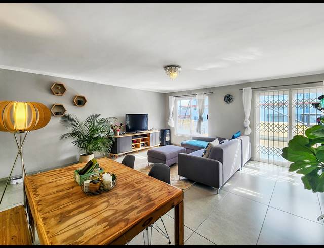 2 BEDROOM APARTMENT RENTED IN FRESNAYE